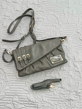 Marc Jacobs Gray Leather Purse